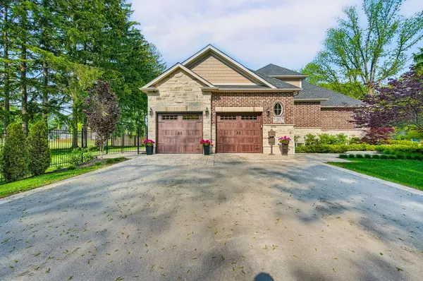 Hamilton, ON L9G 1H3,50 Lloyminn AVE