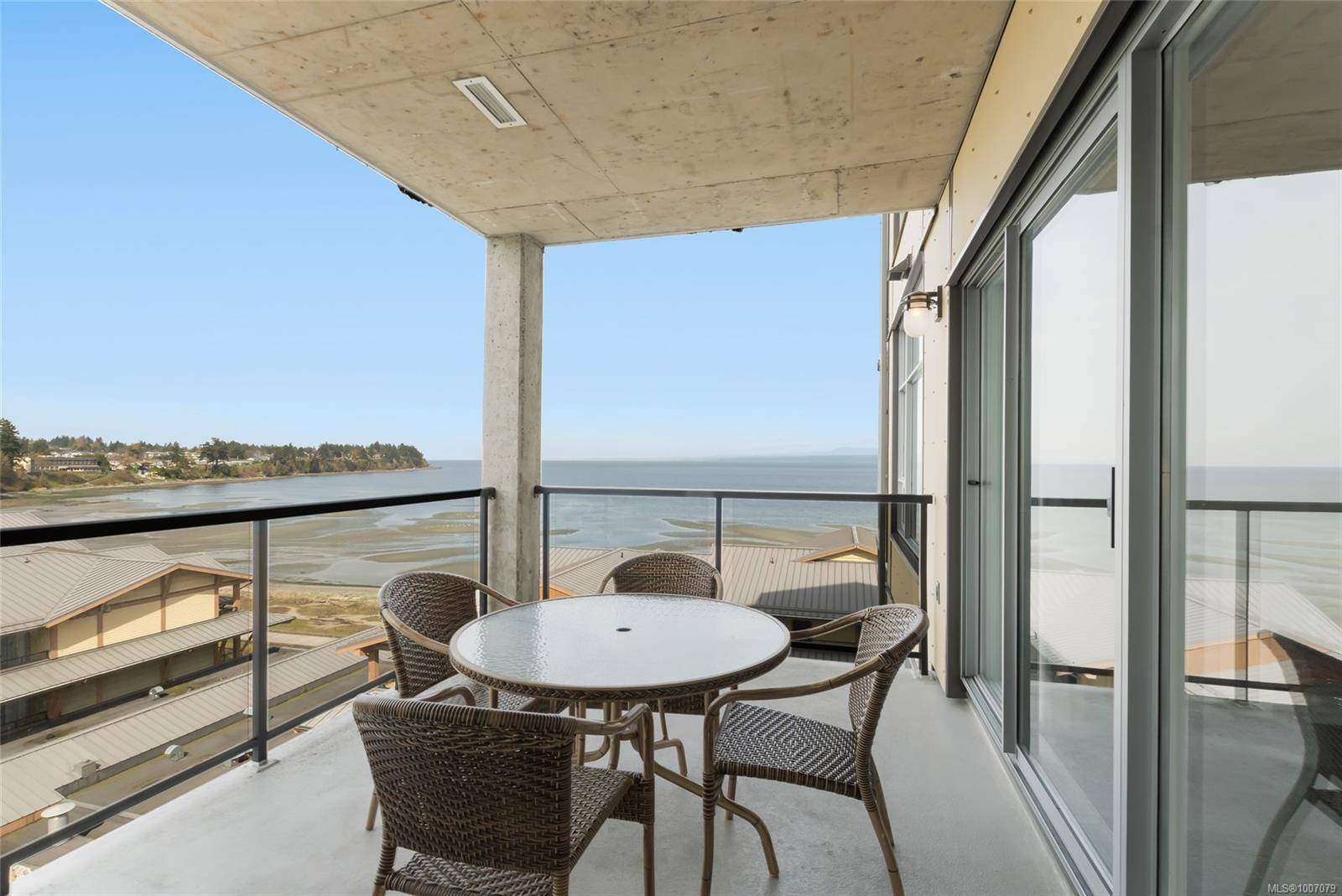 181 Beachside Dr #703/704A, Parksville, BC V9P 2H5