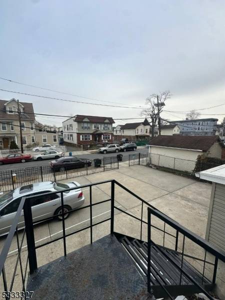 Newark City, NJ 07104,467-469 Summer Ave #1