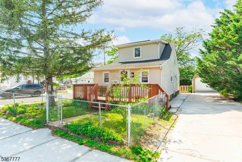 Keansburg Boro, NJ 07734,137 Seabreeze Way