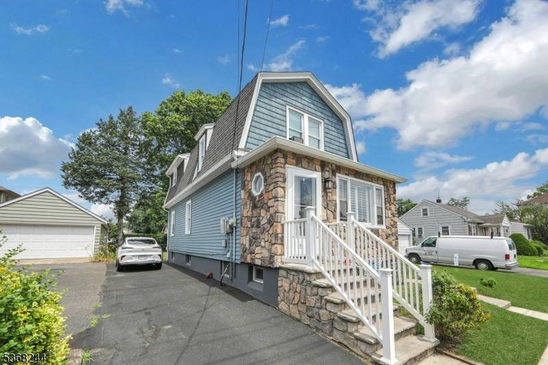 Fair Lawn Boro, NJ 07410,2409 Raphael Street