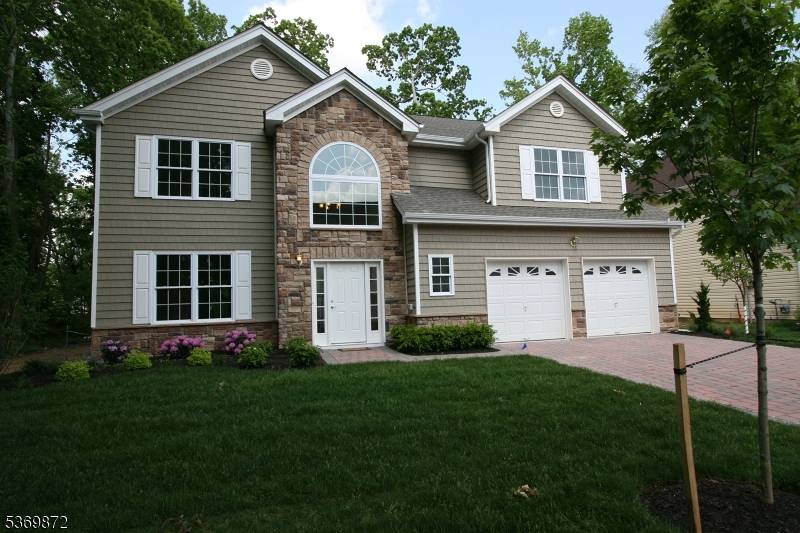 4 Pine Ln, Springfield Twp., NJ 07081