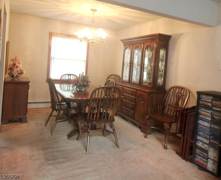 Pompton Lakes Boro, NJ 07442,29 Arcadia Rd