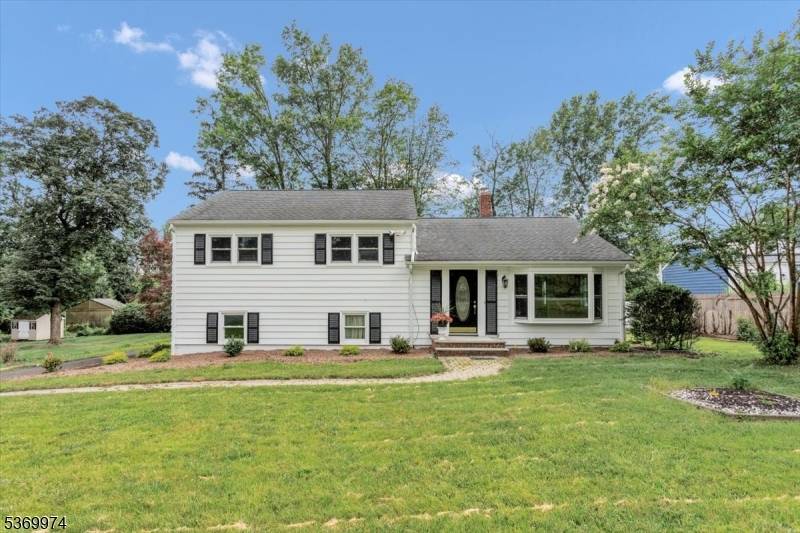 93 Columbia Rd, Morris Twp., NJ 07960