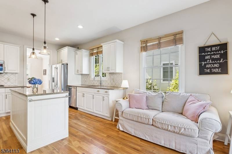 Bernardsville Boro, NJ 07924,1 Dogwood Ct