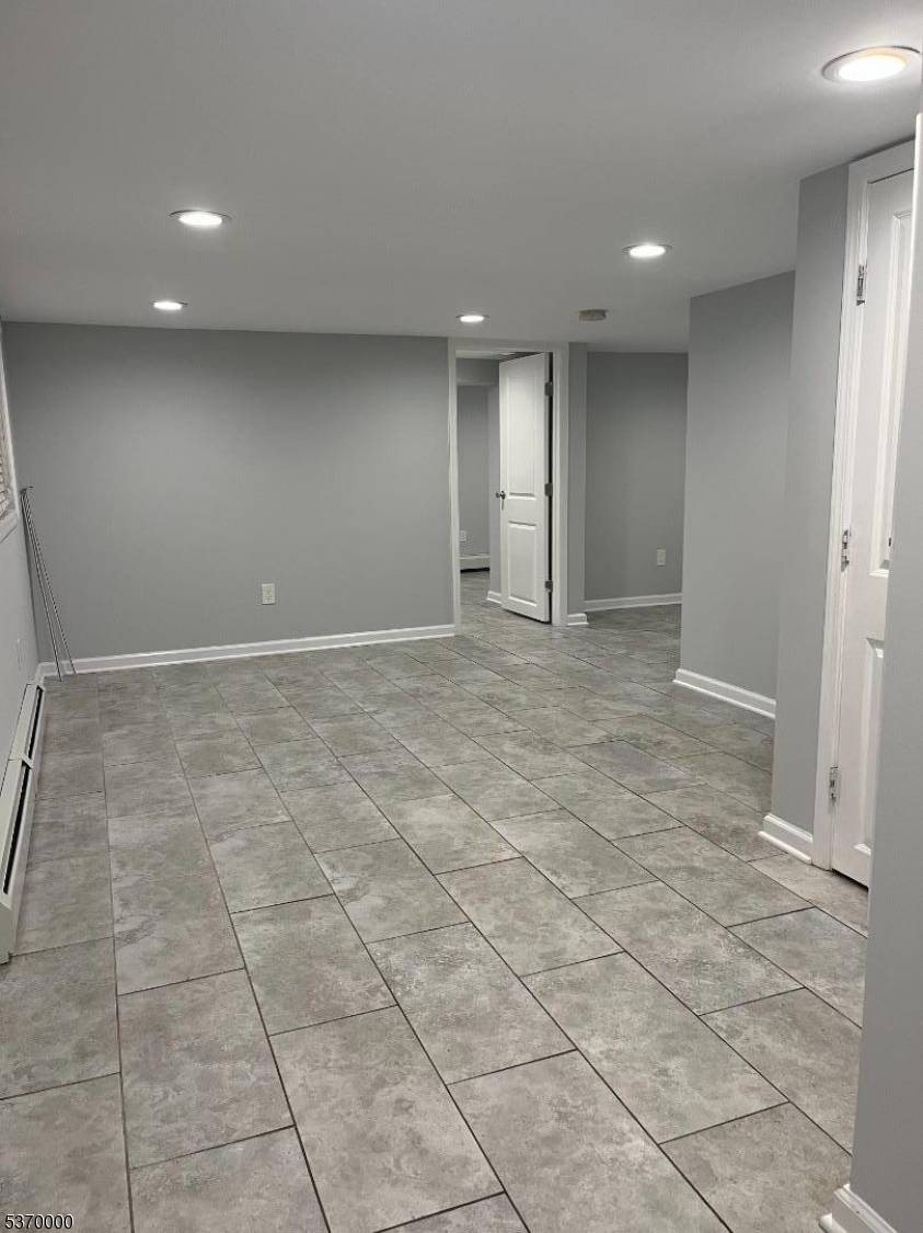 Rockaway Twp., NJ 07885,666 Mount Hope Ave #2