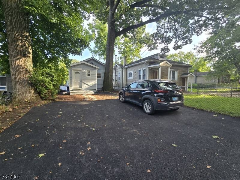 Totowa Boro, NJ 07512,53 Norwood Terr