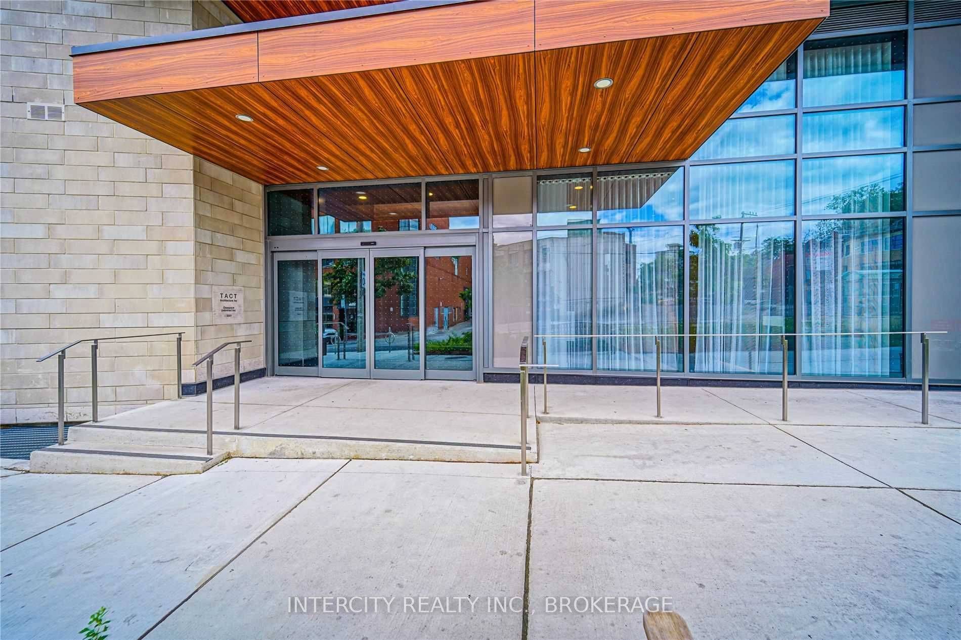 Toronto C02, ON M5R 0C2,181 Bedford RD #201