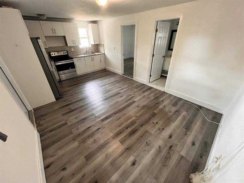 2547 Wilson St, Hollywood, FL 33020