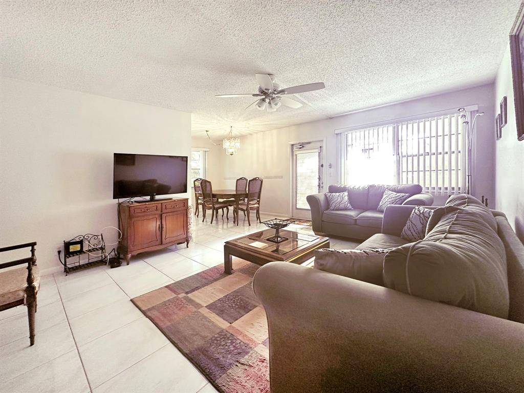 Deerfield Beach, FL 33442,3001 Cambridge A #3001
