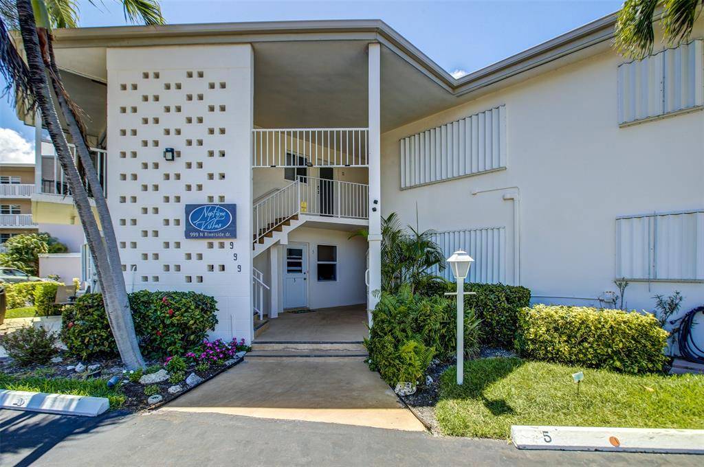 Pompano Beach, FL 33062,999 N Riverside Dr #11