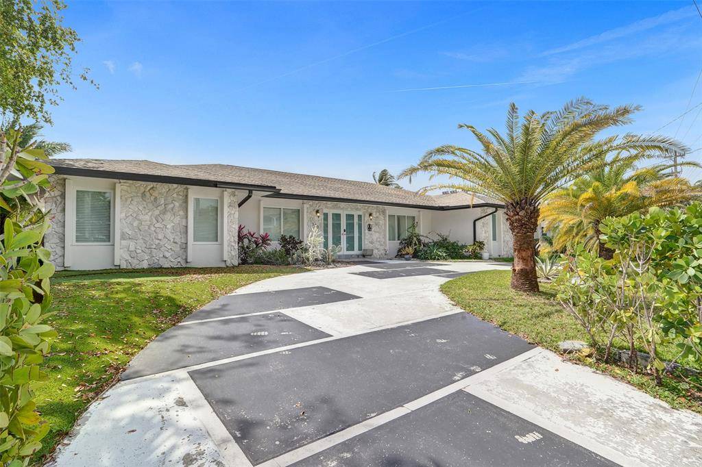 343 Layne Blvd, Hallandale Beach, FL 33009
