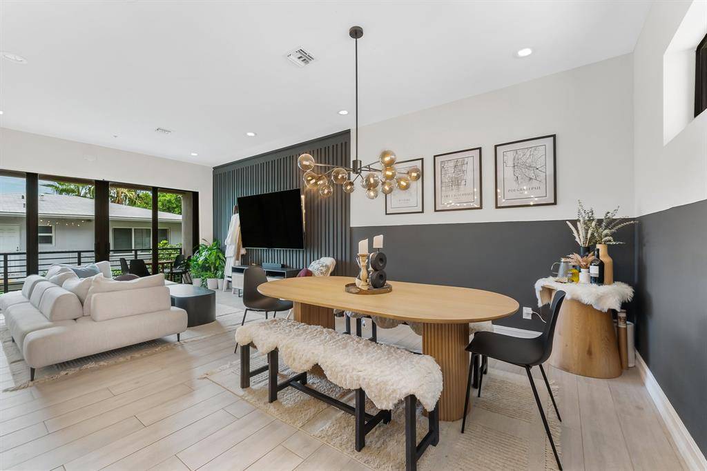 Fort Lauderdale, FL 33304,835 NE 17th Ter #835-9