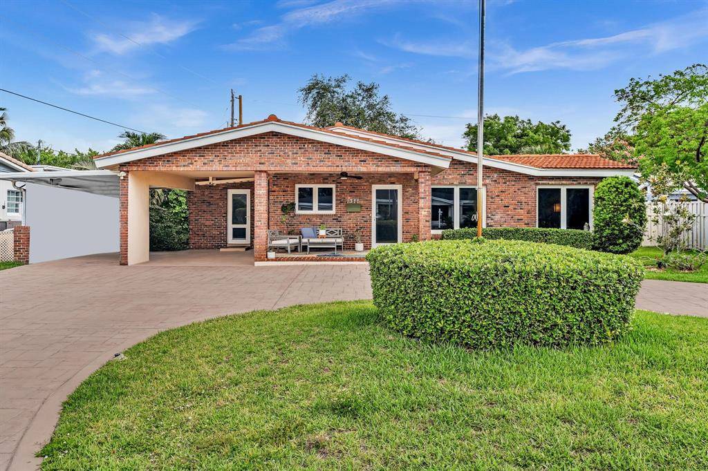 Oakland Park, FL 33334,1311 NE 42nd St