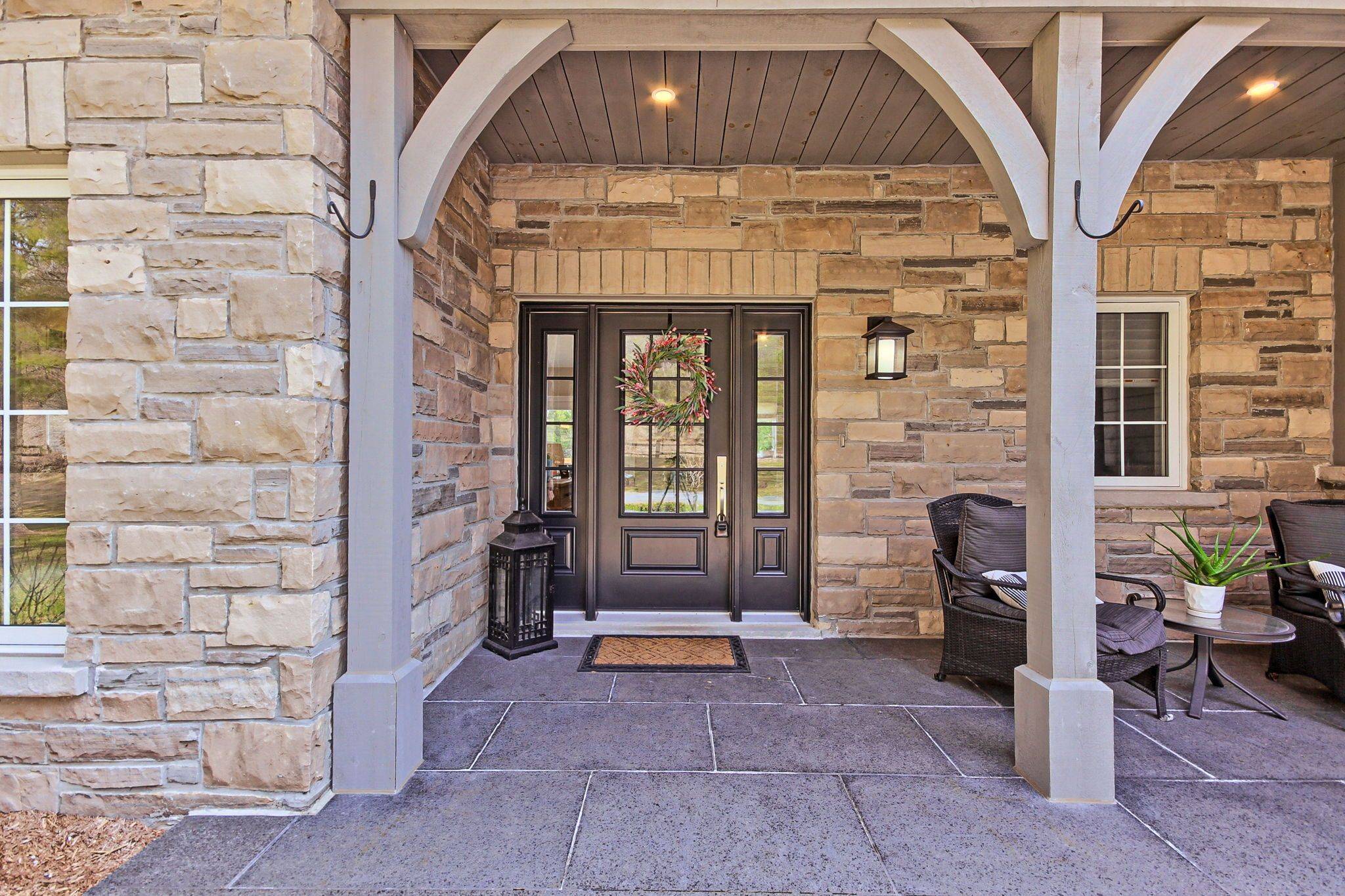 East Gwillimbury, ON L0G 1E0,17781 Mccowan RD