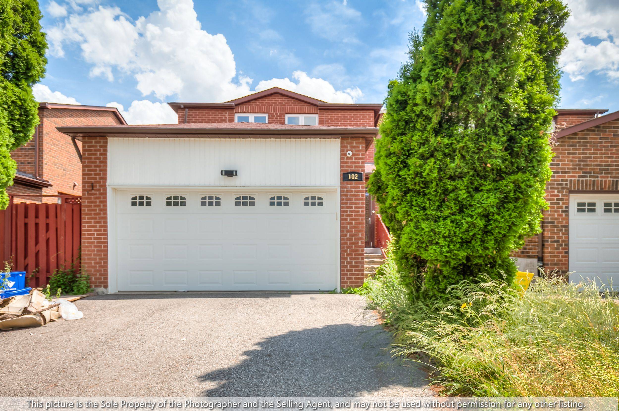 102 Tangmere CRES, Markham, ON L3R 6Y5