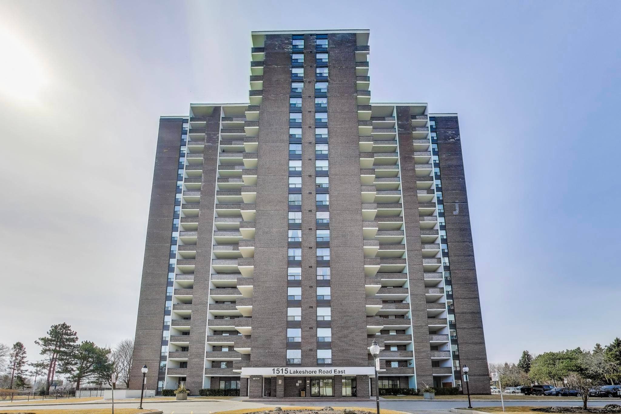 1515 Lakeshore RD E #1510, Mississauga, ON L5E 3E3