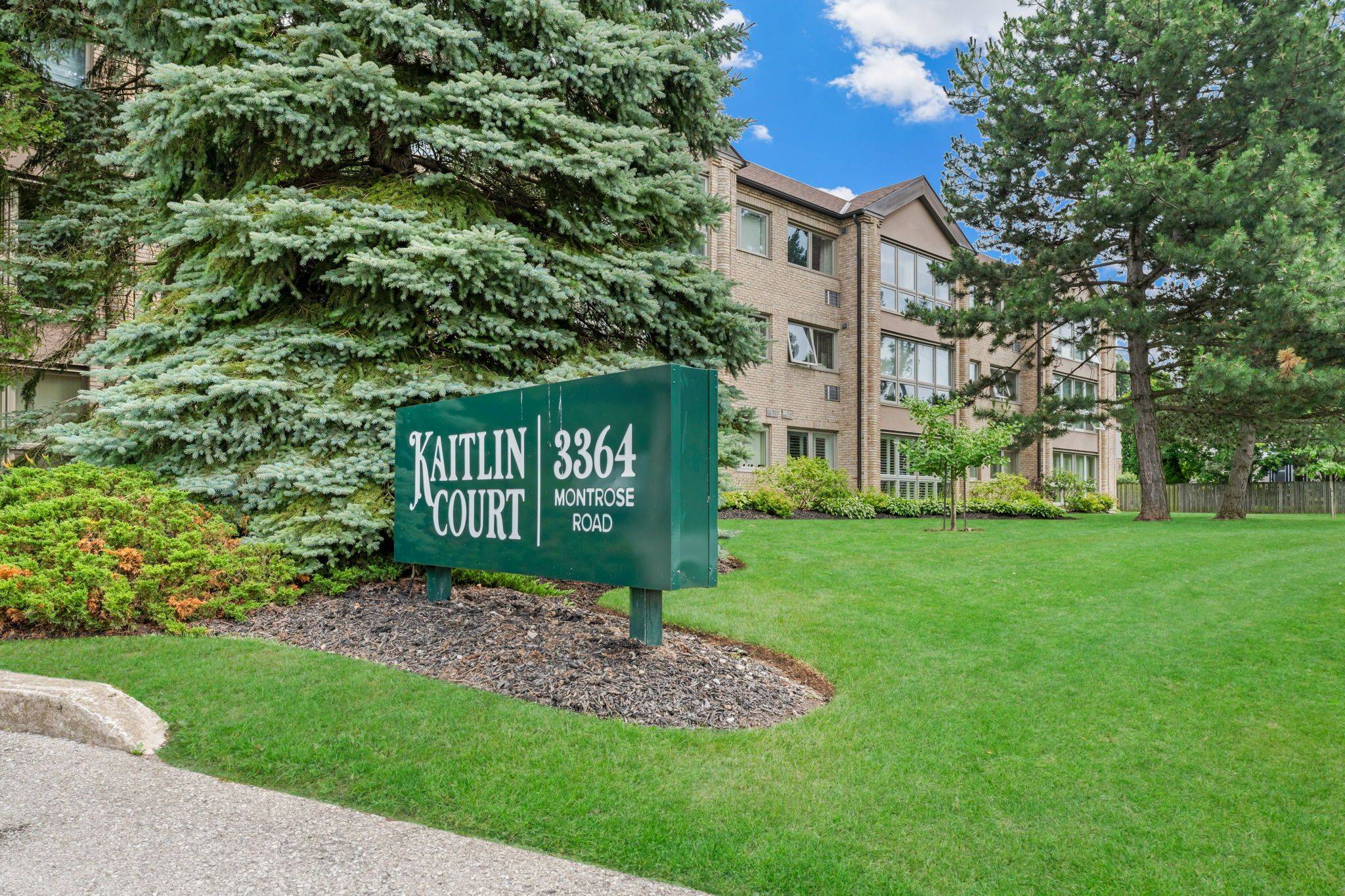 Niagara Falls, ON L2E 6S4,3364 Montrose RD #303