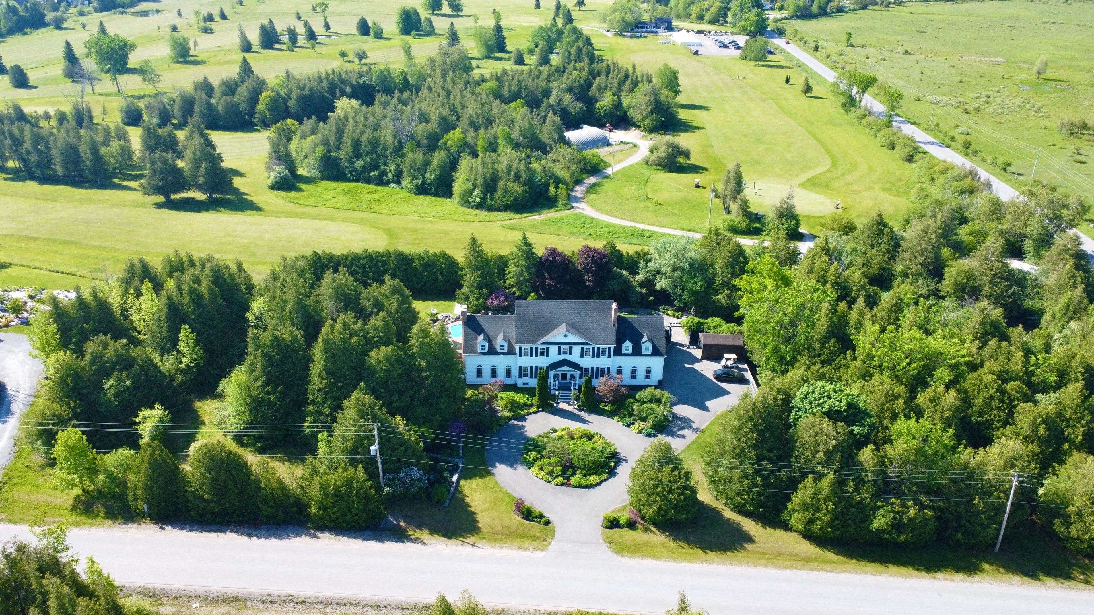 10 Armitage AVE, Kawartha Lakes, ON K0M 2T0