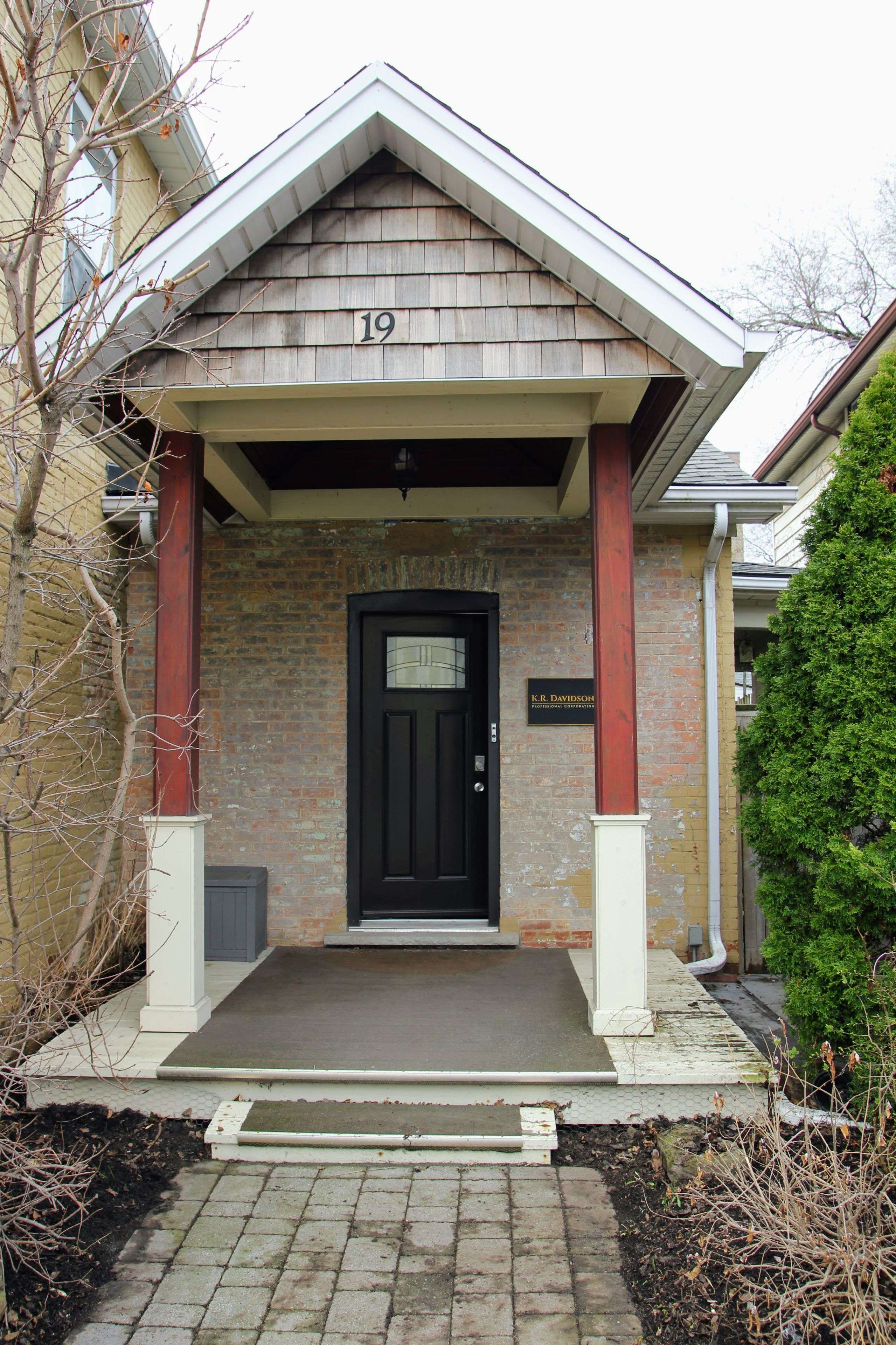 St. Catharines, ON L2R 4R5,19 Court ST