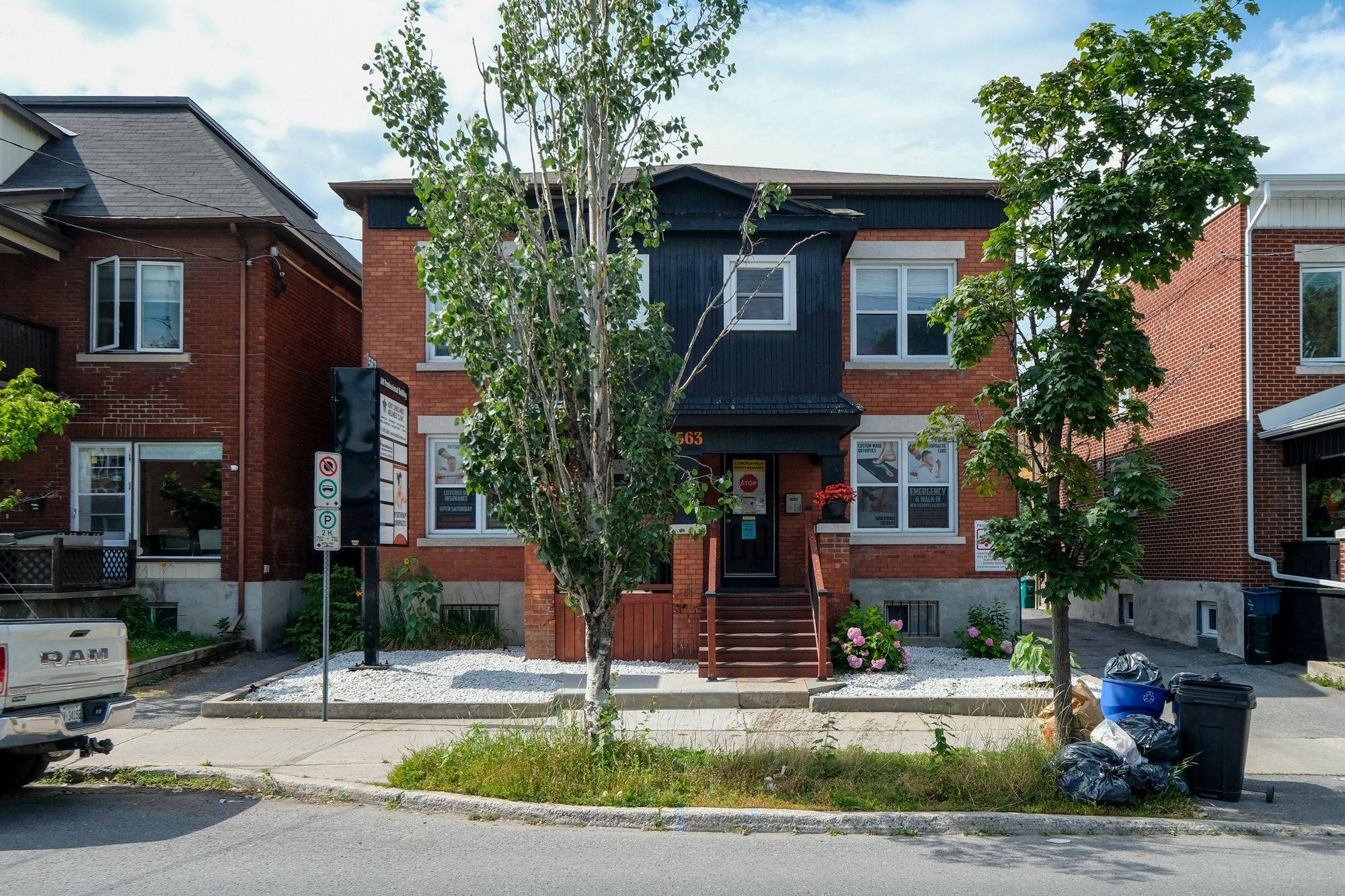 Ottawa Centre, ON K1R 5P2,563 Gladstone AVE #22