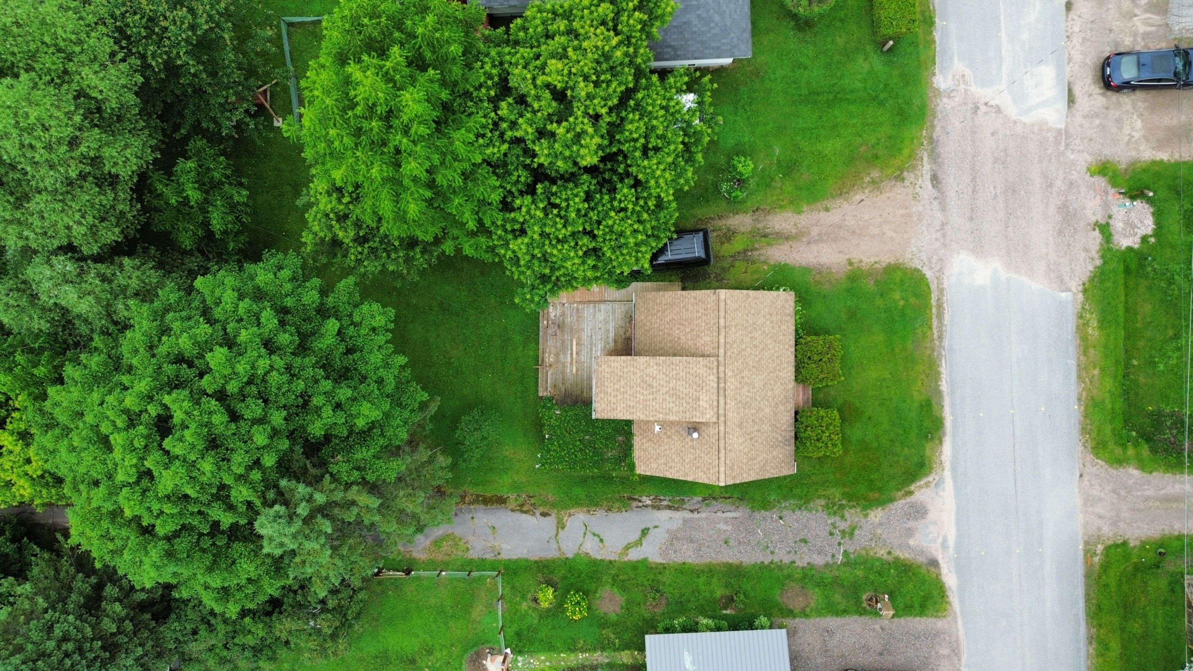 Powassan, ON P0H 1Z0,323 Spetz ST