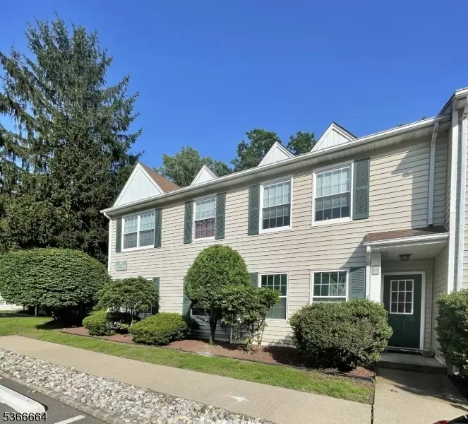 Middlesex Boro, NJ 08846,23D Hanover Sq #23