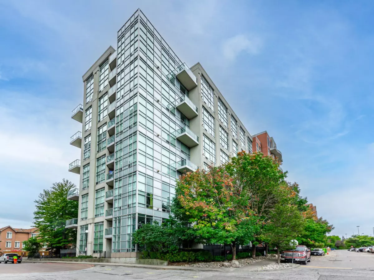Toronto W06, ON M8Y 3Y9,200 Manitoba ST #326