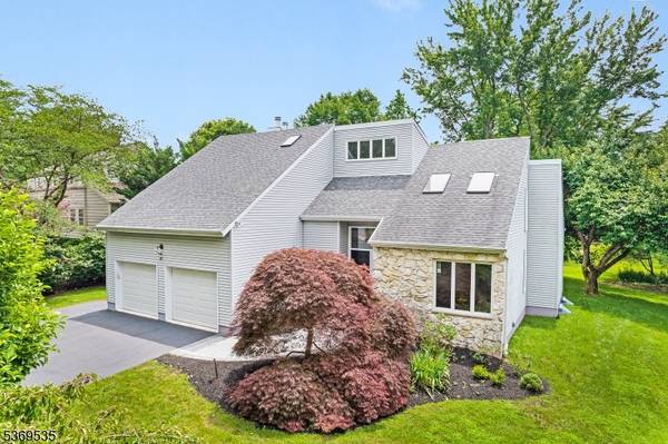 37 Compton Ct, Bernards Twp., NJ 07920