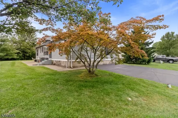 White Twp., NJ 07823,16 Caroline