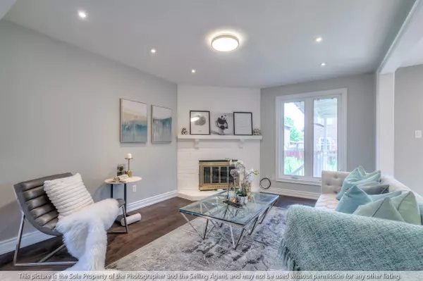 Markham, ON L3R 6Y5,102 Tangmere CRES