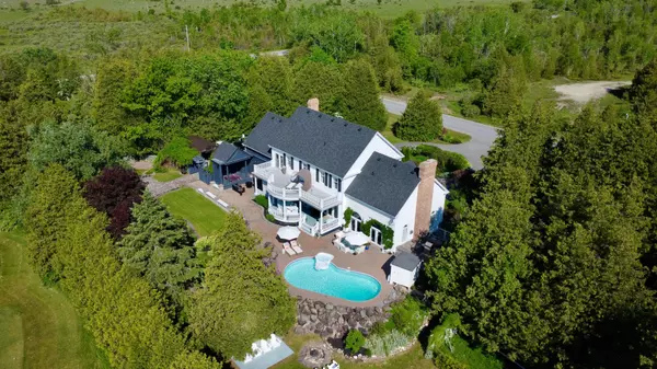 Kawartha Lakes, ON K0M 2T0,10 Armitage AVE