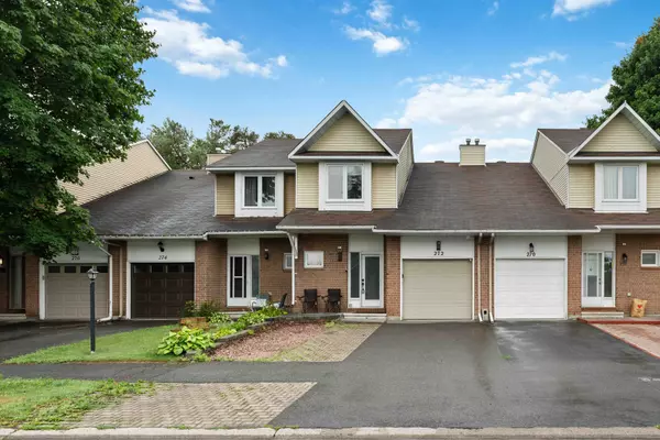 272 Pickford DR, Kanata, ON K2L 3T5
