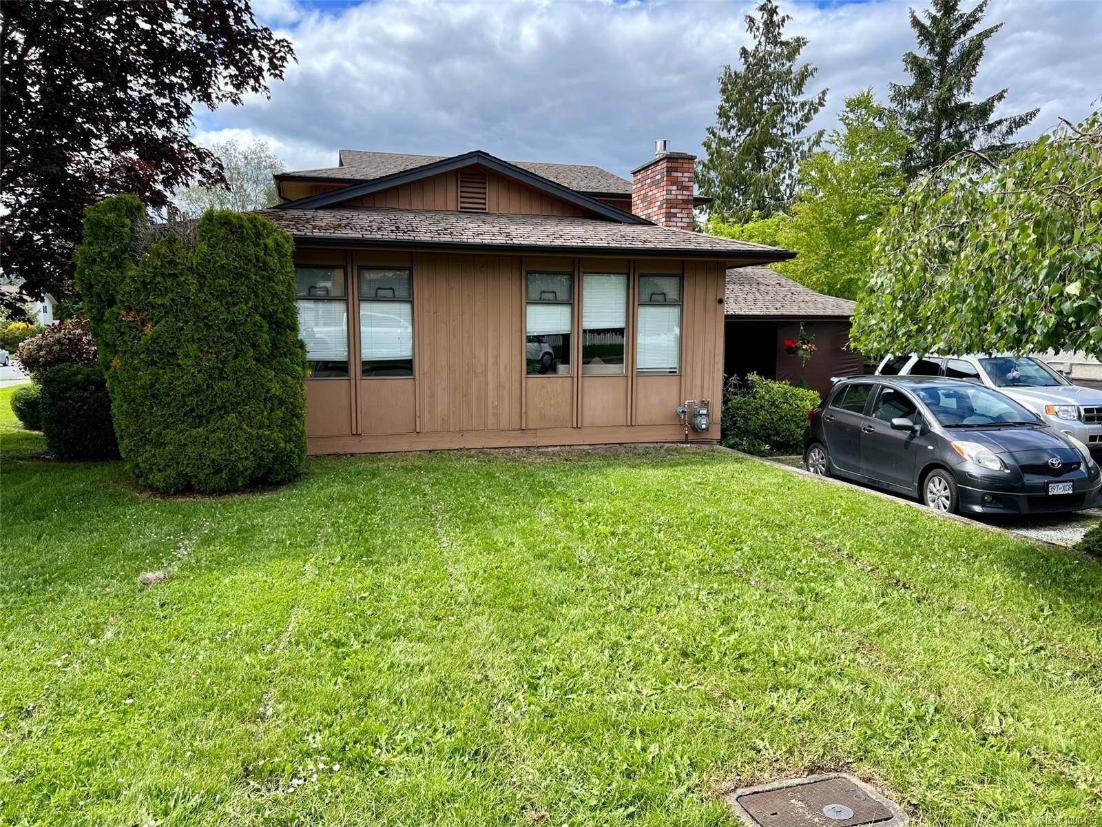 Saanich, BC V8N 3L2,4360 Torquay Dr