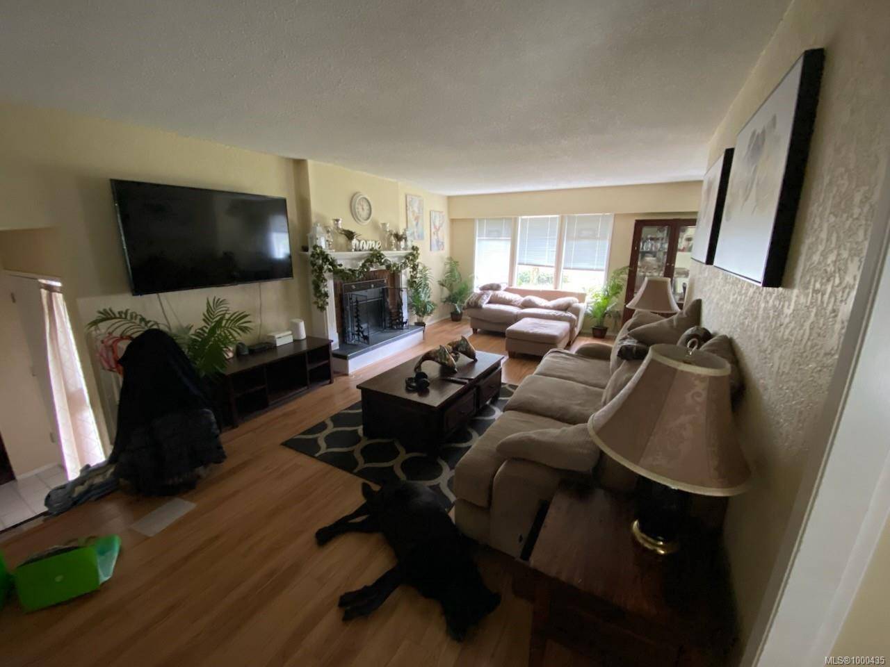 Saanich, BC V8N 3L2,4360 Torquay Dr