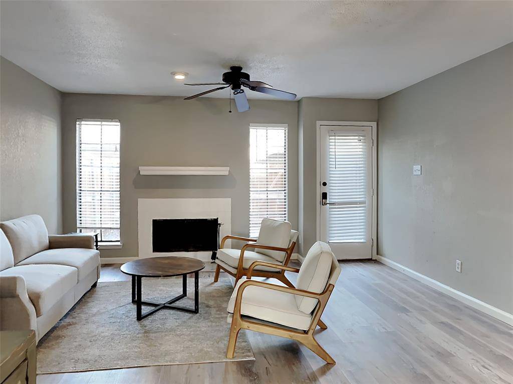 Fort Worth, TX 76133,7318 Kingswood Circle