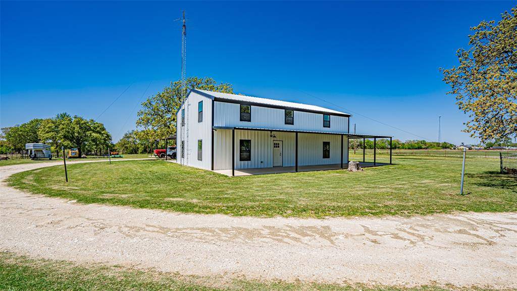 Tolar, TX 76476,476 Riley Lane