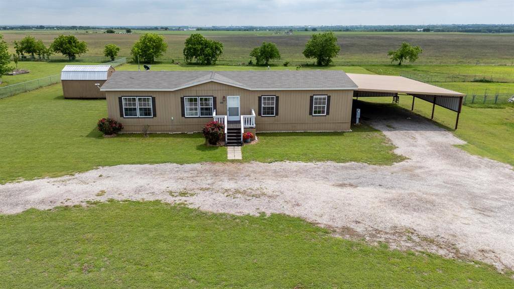 282 Private Road 4732, Rhome, TX 76078