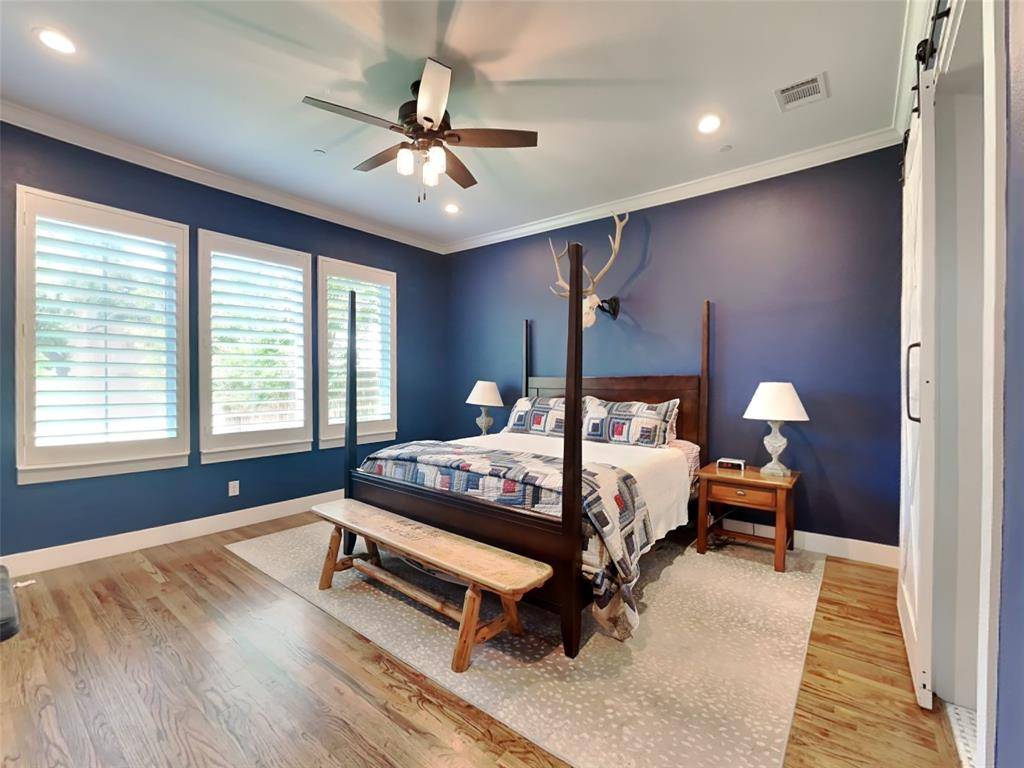 University Park, TX 75225,3213 Northwest Parkway