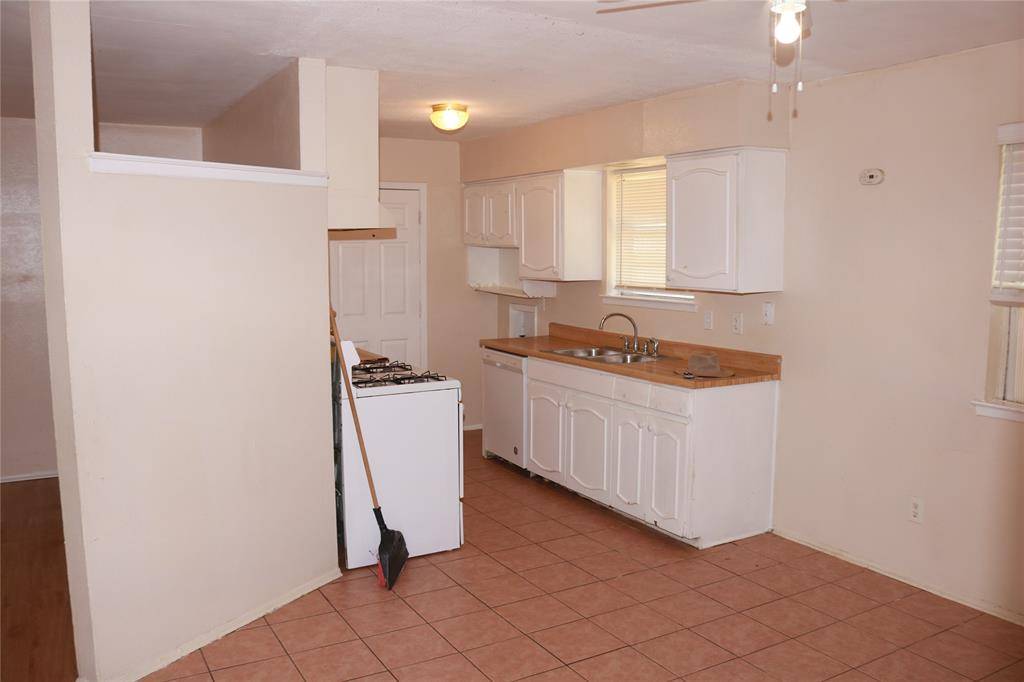Duncanville, TX 75116,547 Trail Ridge Drive