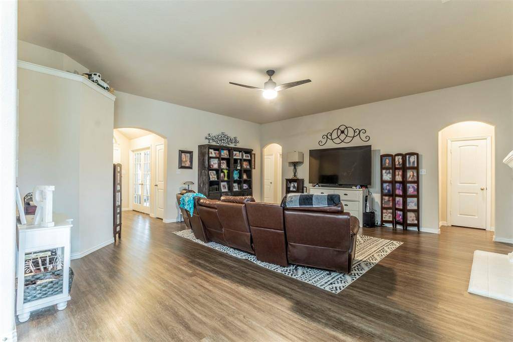 Decatur, TX 76234,124 Brook Lane