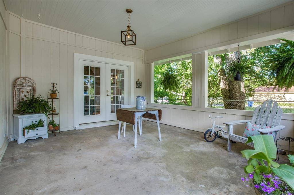 Denison, TX 75020,1005 W Walker Street