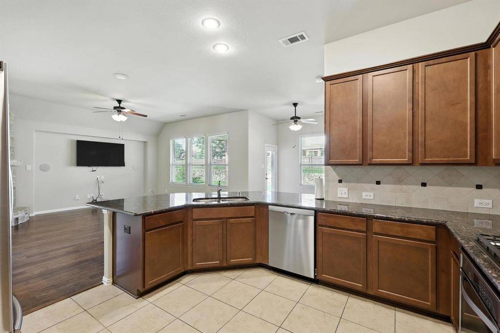 Denton, TX 76208,4000 Barnhill Court