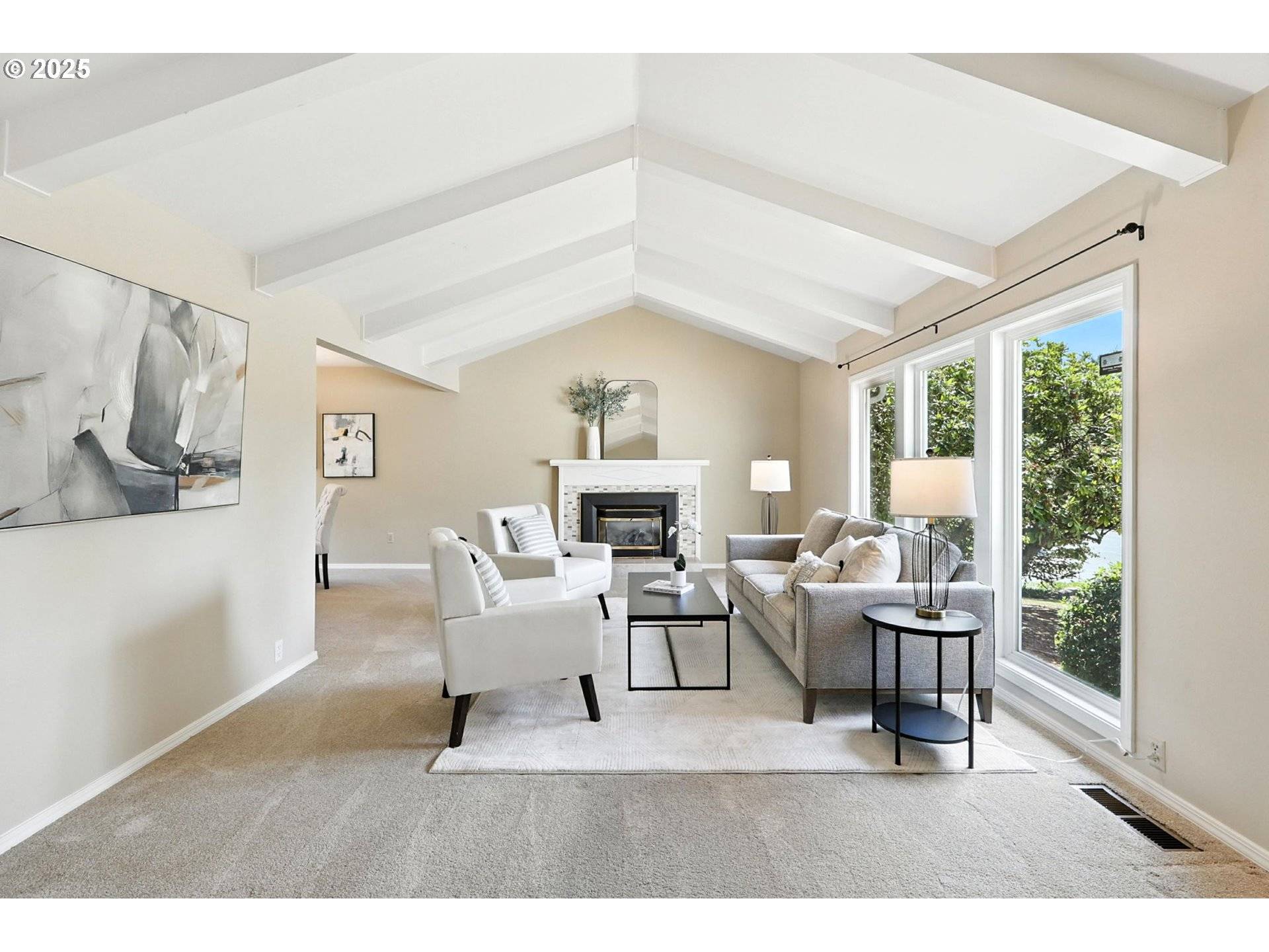 Beaverton, OR 97006,15025 NW OAKHILLS DR