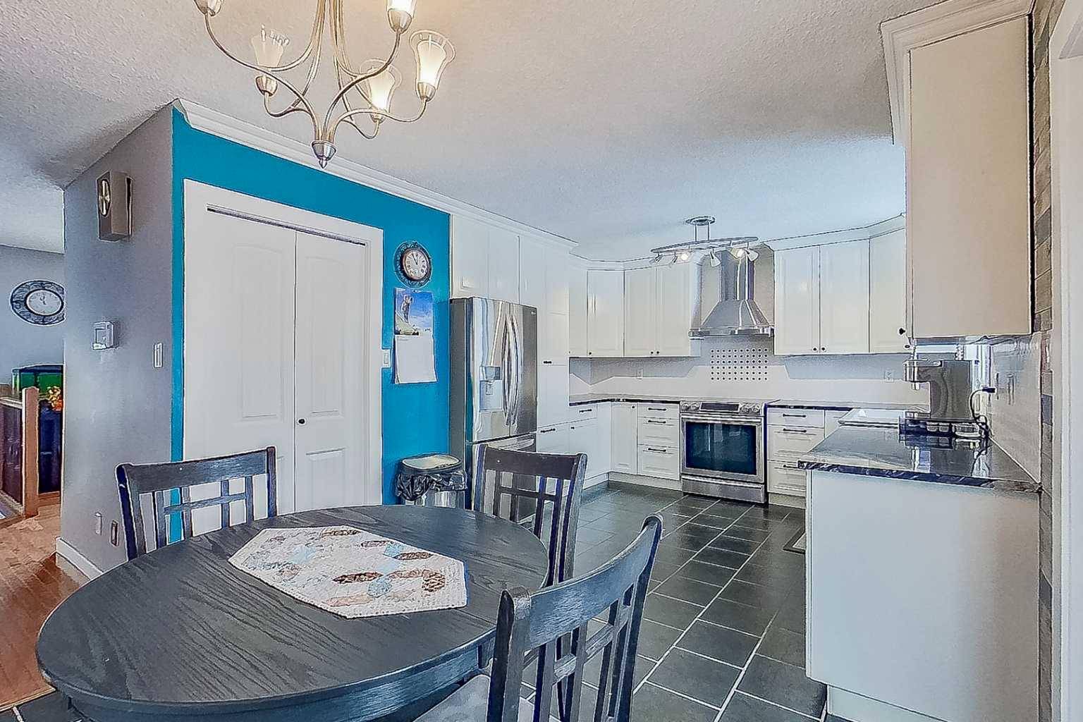 Fort Mcmurray, AB T9K 1M8,206 Kennedy CRES