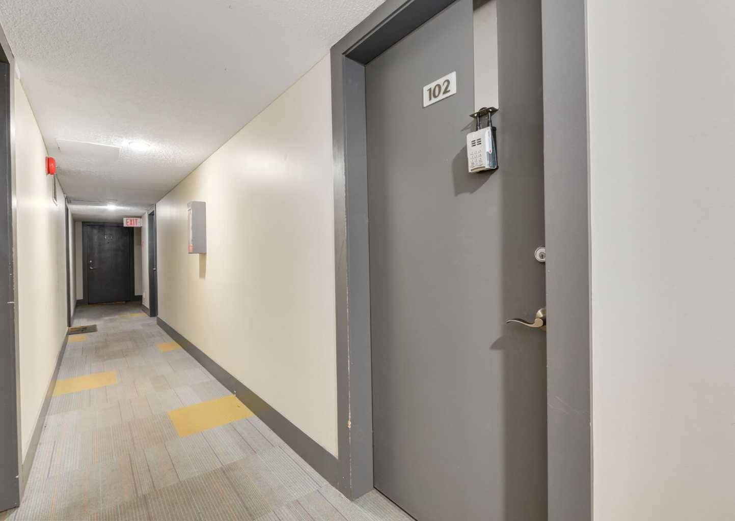 Calgary, AB T2T 4E3,1817 16 ST SW #102