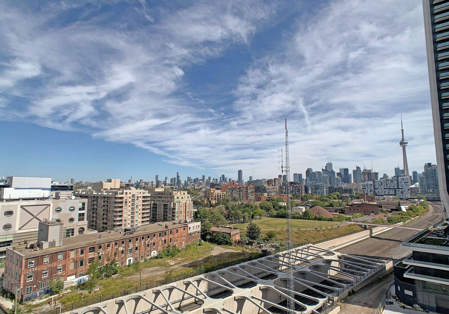 Toronto C01, ON M6K 0E3,19 Western Battery RD #1020