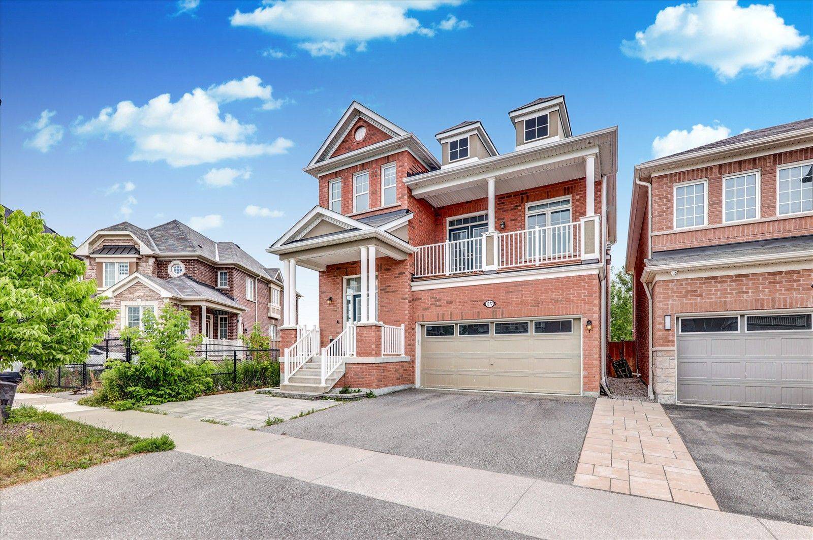 Pickering, ON L1X 0E7,1072 Foxtail CRES