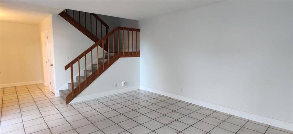 Palm Springs, FL 33461,681 Springdale Cir
