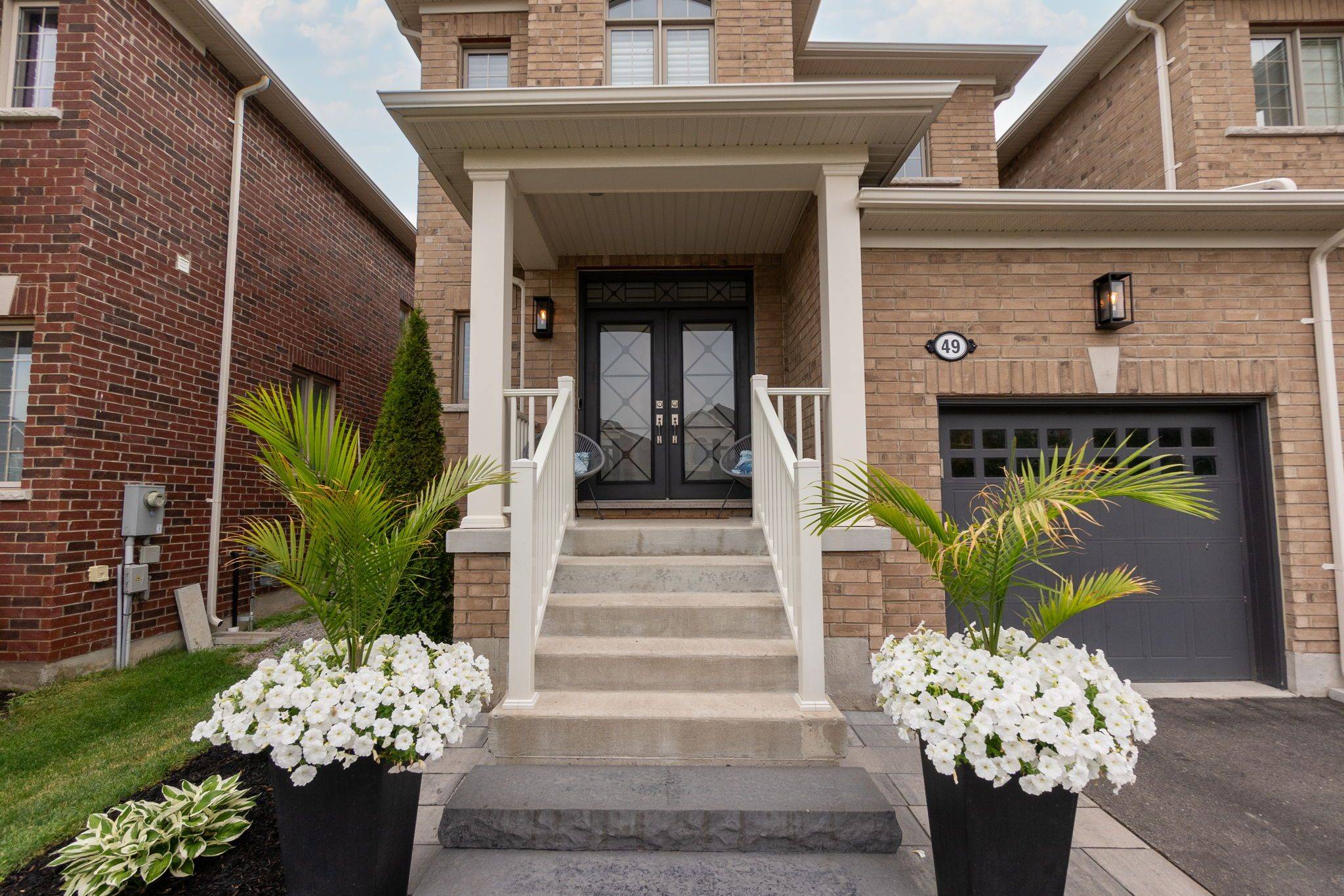 New Tecumseth, ON L0G 1W0,49 McGovern ST